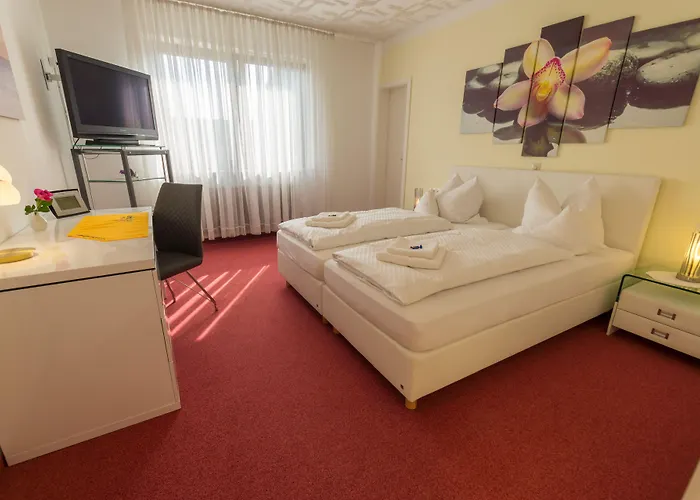 Hotell Rosengarten 3*